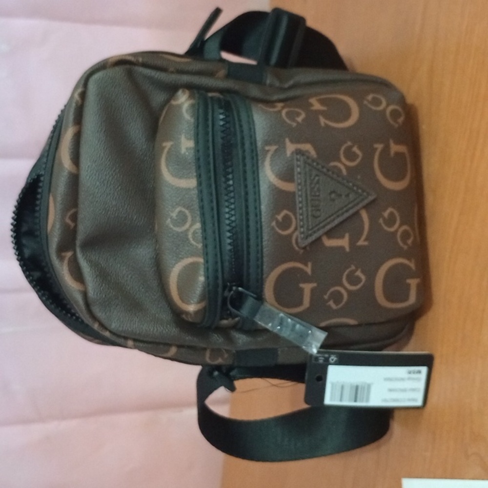 Men crossbody